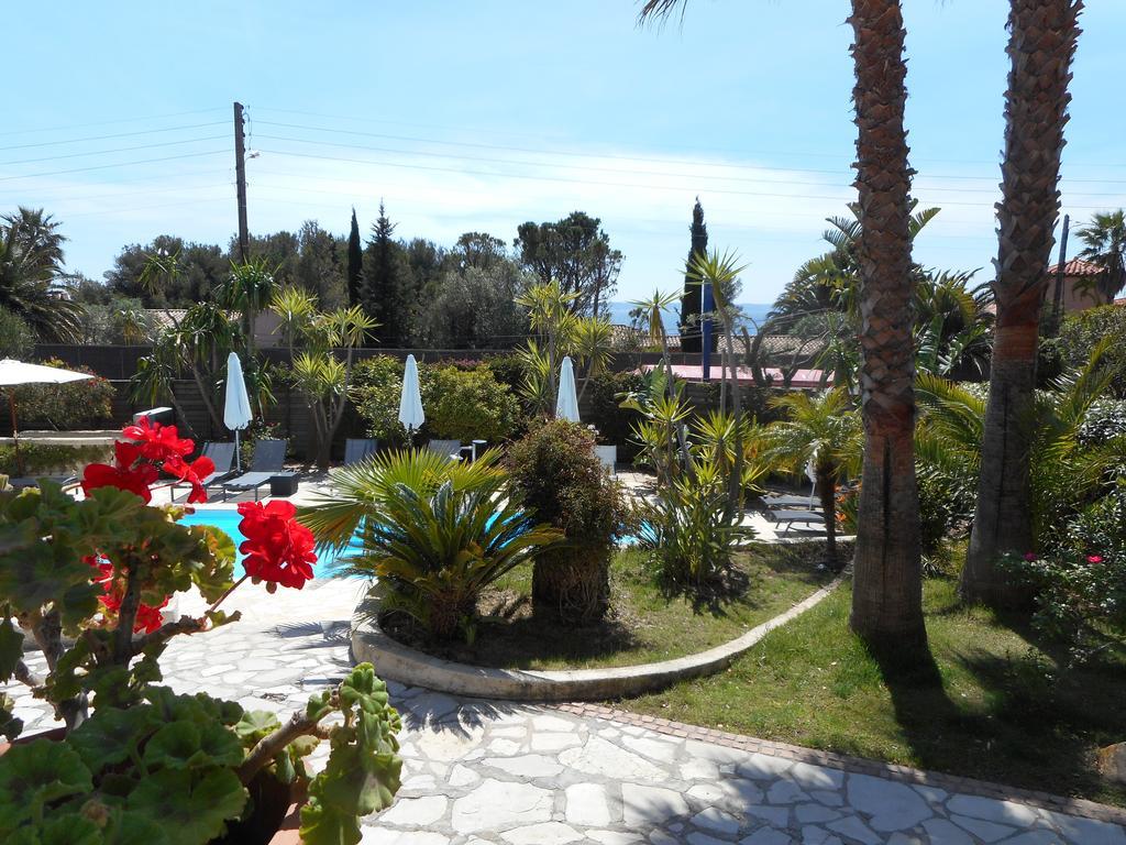 Hotel La Quietude Les Issambres Eksteriør billede
